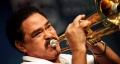 No Espaço Cenarium, Zeca bota a boca no trombone