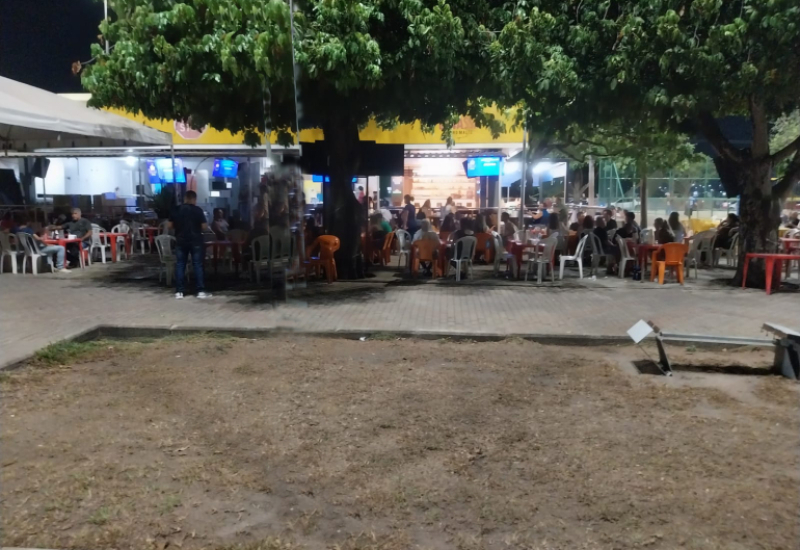 O Pit Stop é o dono da noite